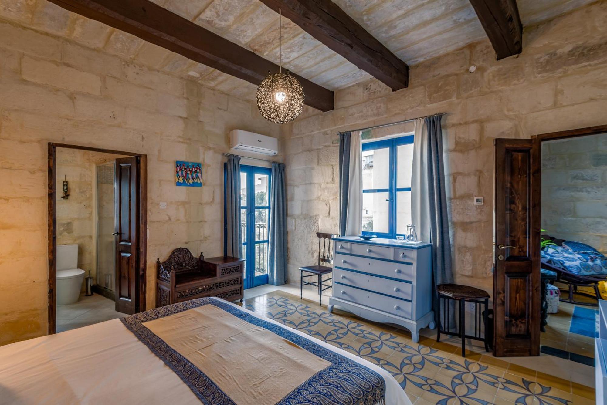 Saint Julian's ザ ストーンハウス Bed & Breakfast エクステリア 写真