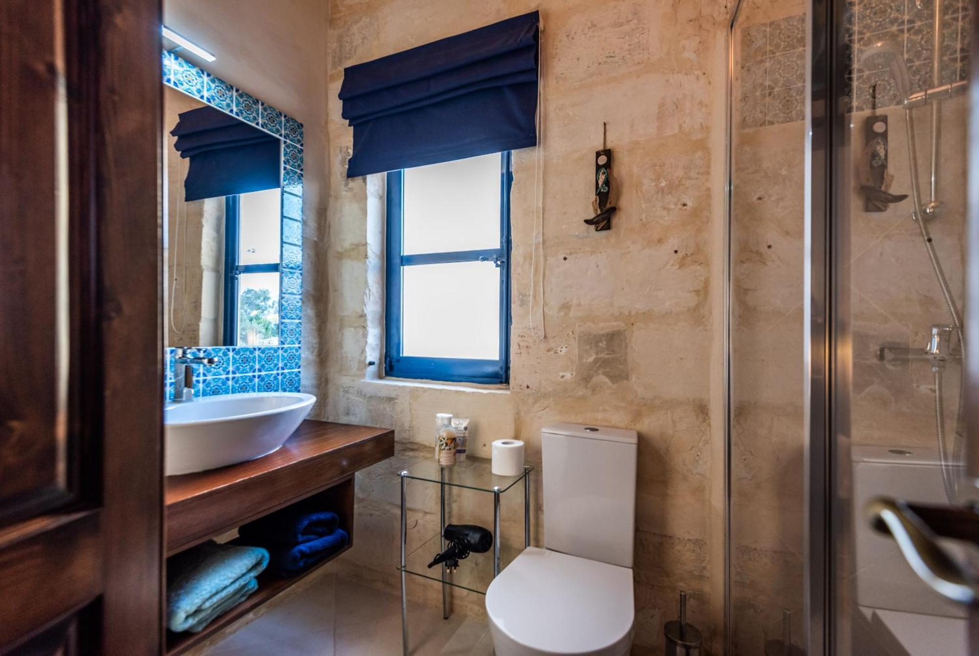 Saint Julian's ザ ストーンハウス Bed & Breakfast エクステリア 写真