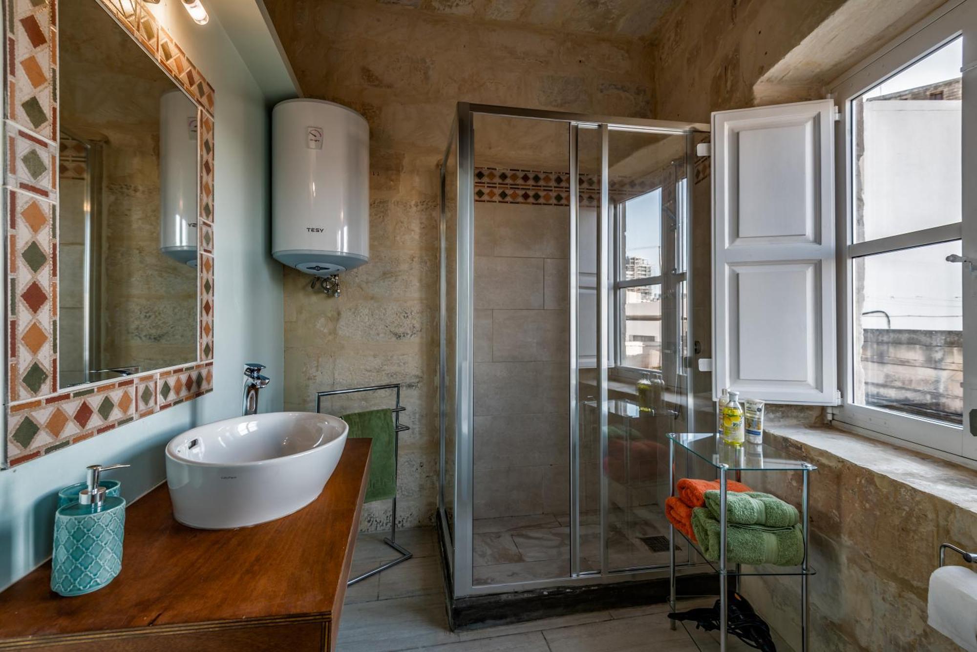 Saint Julian's ザ ストーンハウス Bed & Breakfast エクステリア 写真
