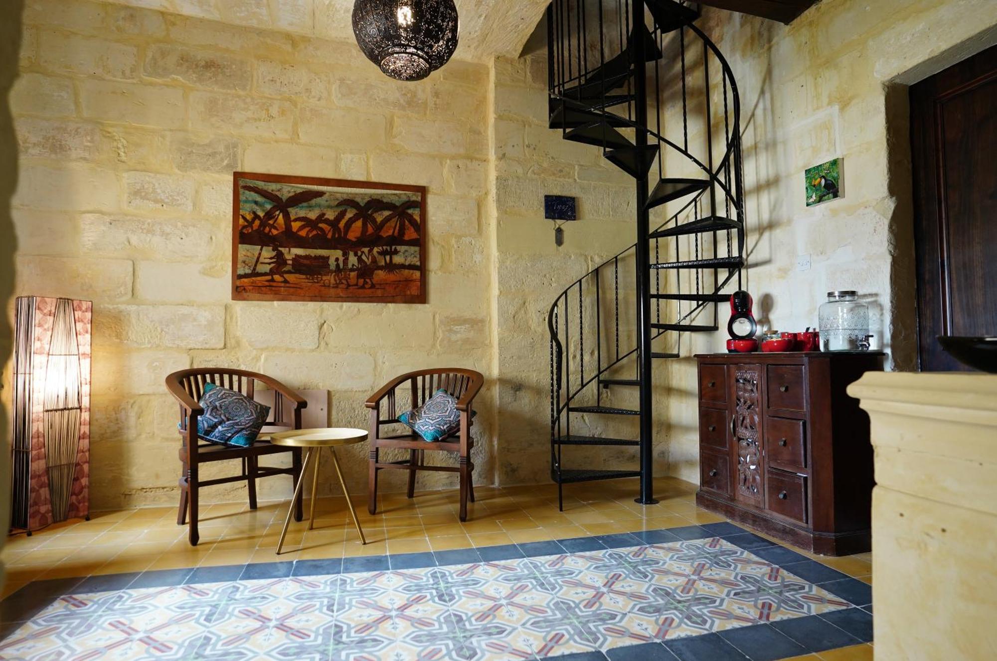 Saint Julian's ザ ストーンハウス Bed & Breakfast エクステリア 写真