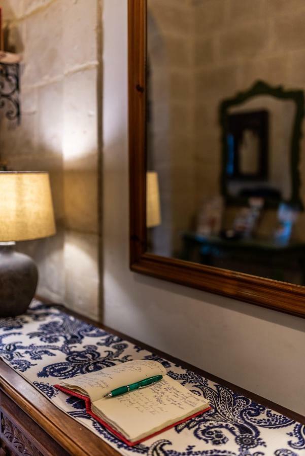 Saint Julian's ザ ストーンハウス Bed & Breakfast エクステリア 写真