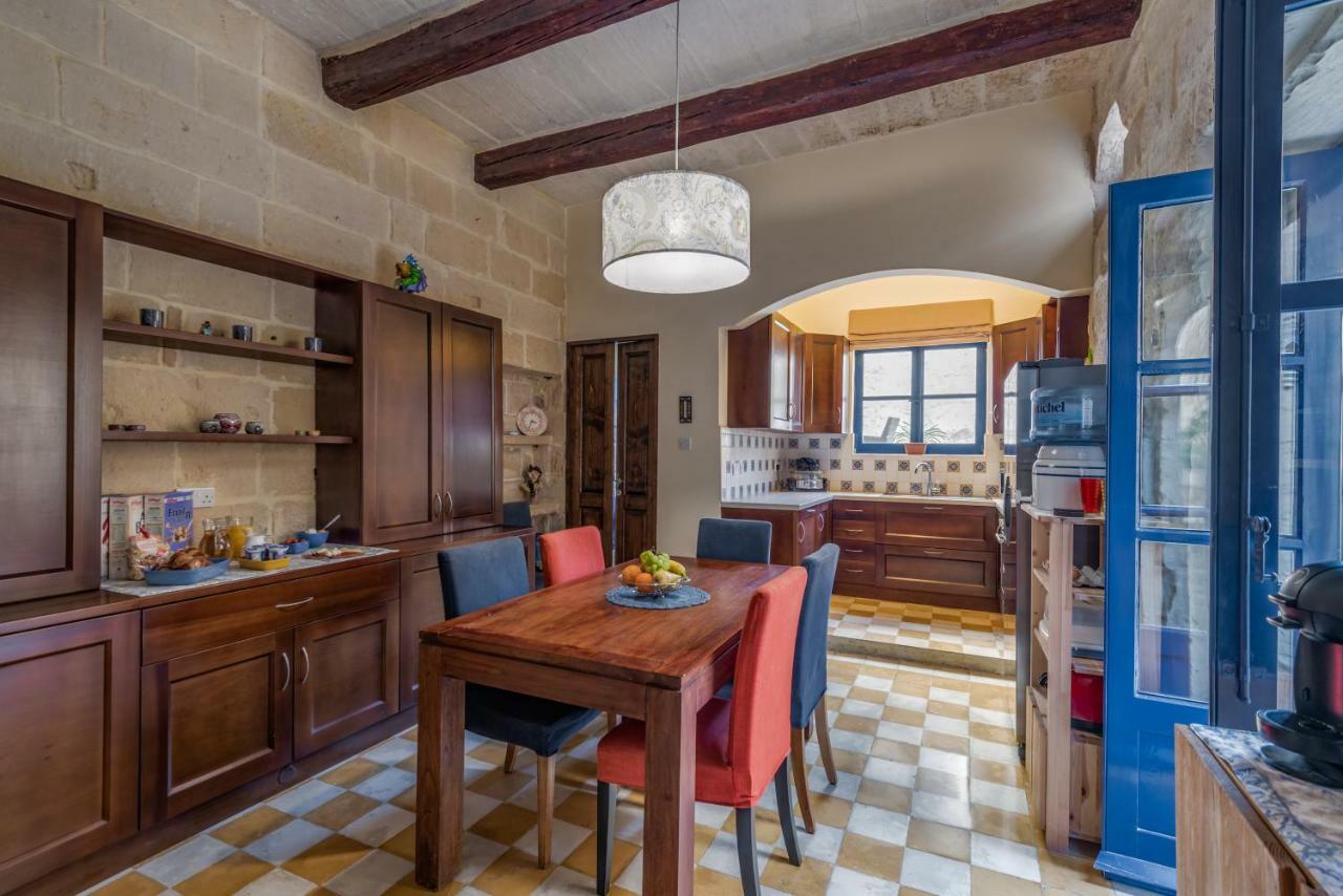 Saint Julian's ザ ストーンハウス Bed & Breakfast エクステリア 写真