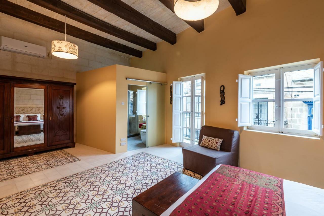 Saint Julian's ザ ストーンハウス Bed & Breakfast エクステリア 写真