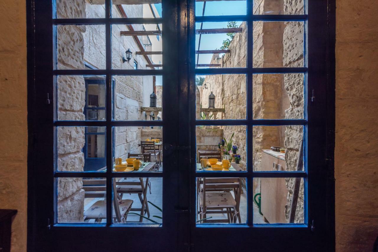 Saint Julian's ザ ストーンハウス Bed & Breakfast エクステリア 写真